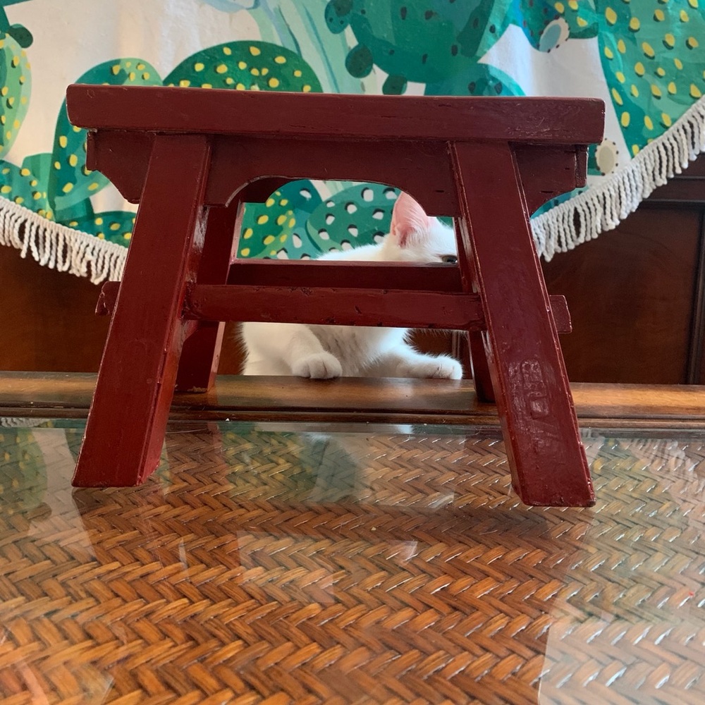 Pagoda Style Alter Mini Bench Prop